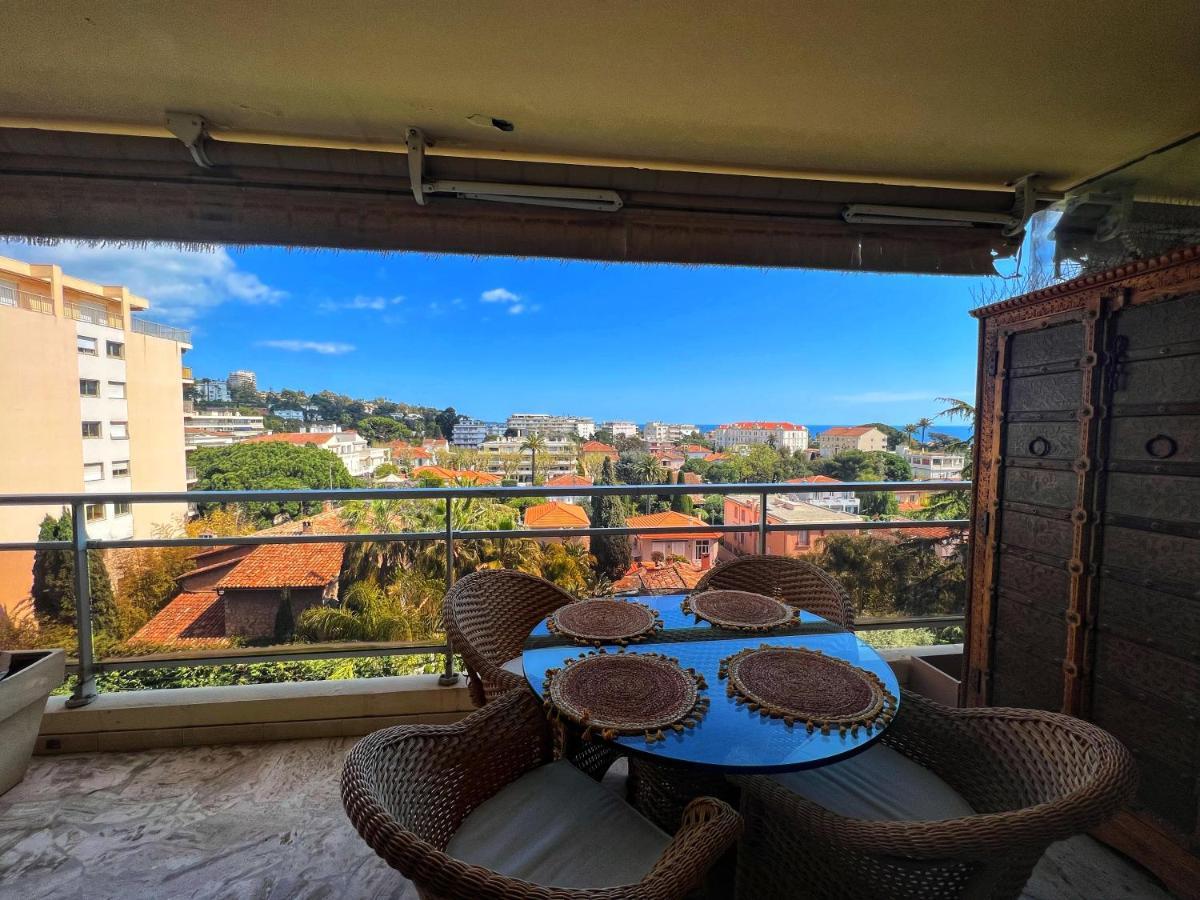 Appartement Les Roses à Cannes Extérieur photo
