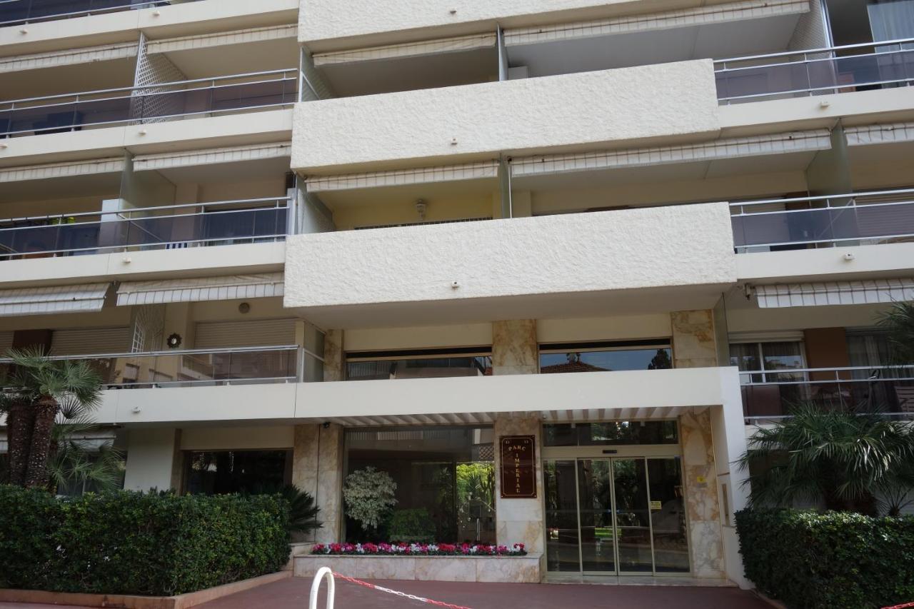 Appartement Les Roses à Cannes Extérieur photo